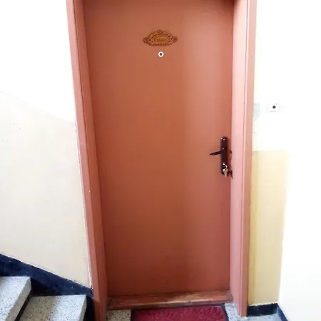 димови Apartamento Tryavna