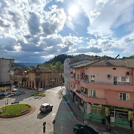 Apartamento димови *